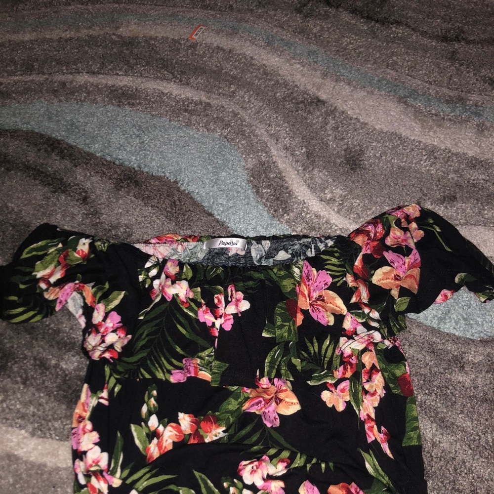 Off the shoulder floral crop top